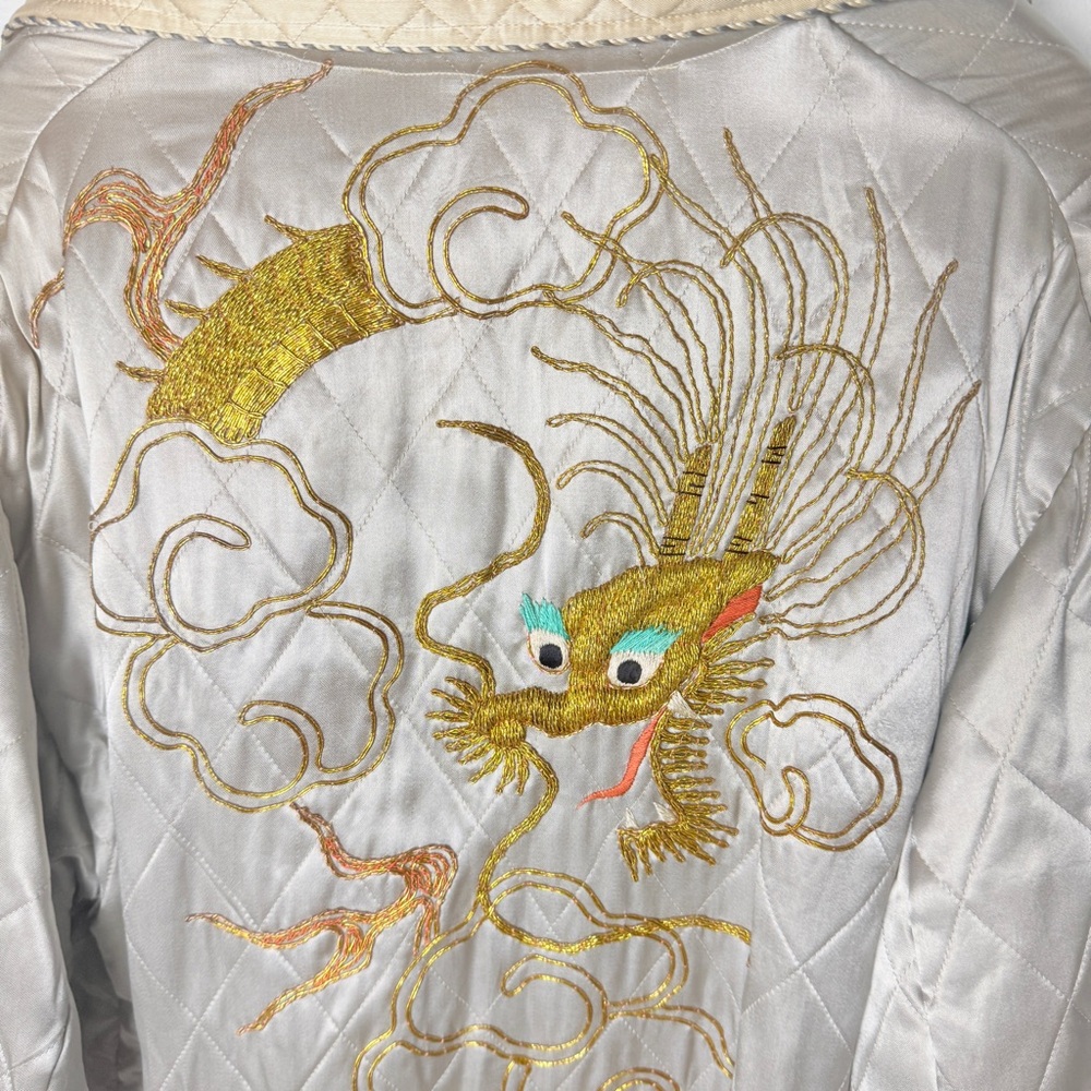 Vintage 1940's Japanese robe smoking jacket Embroidered Dragon Quilted Jacket - Picture 10 of 16